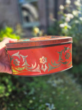 Load image into Gallery viewer, Bluebird floral toffee tin
