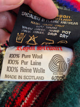 Load image into Gallery viewer, Vintage Scottish wool tam o shanter beret hat . Made in Glasgow 1960s
