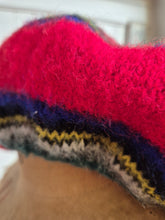 Load image into Gallery viewer, Vintage Scottish wool tam o shanter beret hat . Made in Glasgow 1960s

