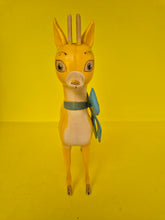Load image into Gallery viewer, Vintage 1960s/70s plastic Babycham deer - large
