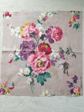 Load image into Gallery viewer, Stunning vintage Liberty textile sample

