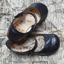 Load image into Gallery viewer, Antique French baby/toddler shoes
