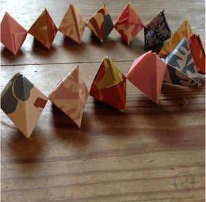 Cambridge Imprint Garland of Bobbles Origami kit